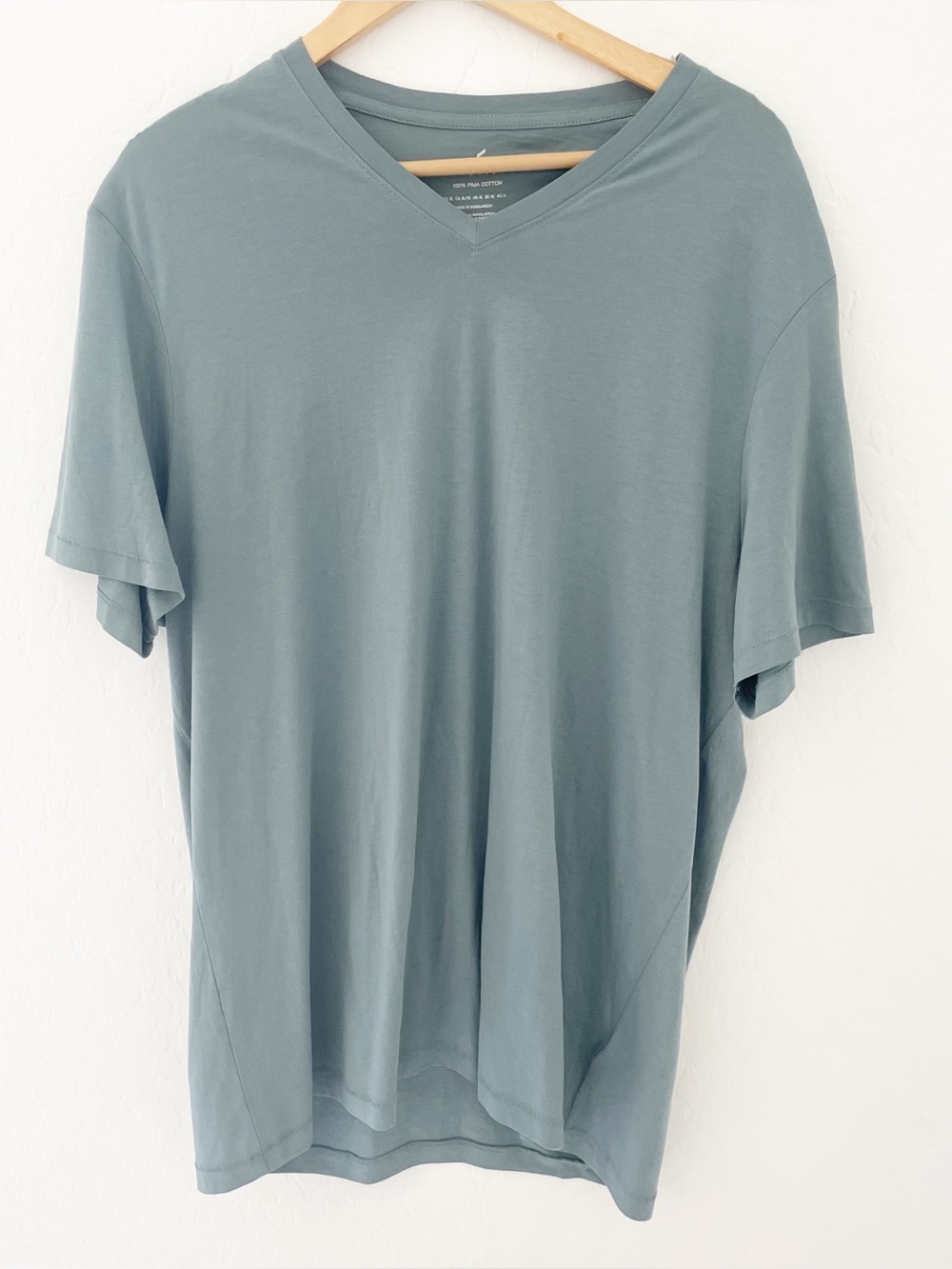 Daniel Hechter cotton short sleeve v neck tee size XL